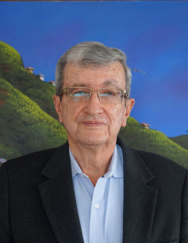 Dr. Rómulo García Sosa